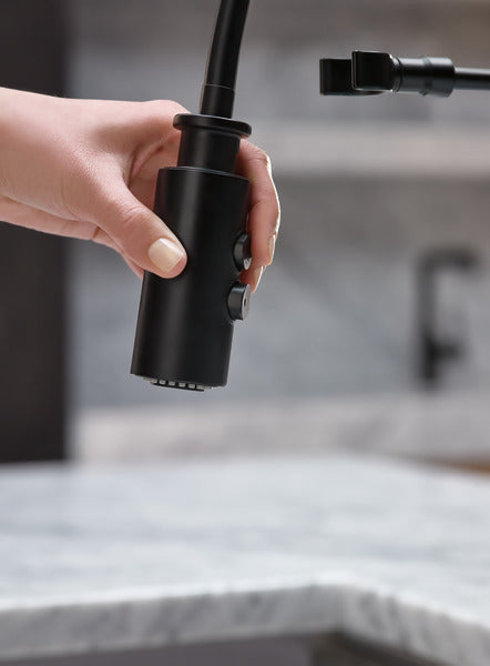 BRIZO SOLNA® Single Handle Articulating Kitchen Faucet