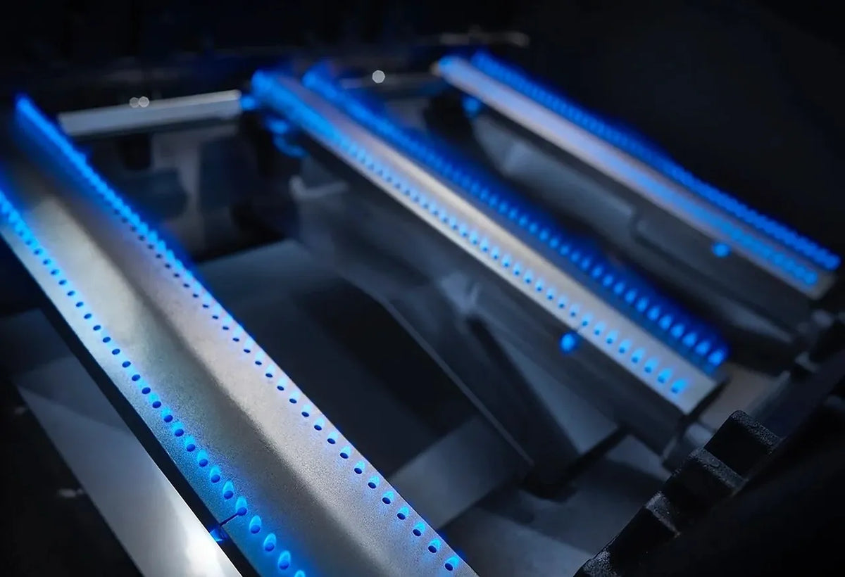 BROIL CHEF Yosemite 6 Burner Black S/S Suite