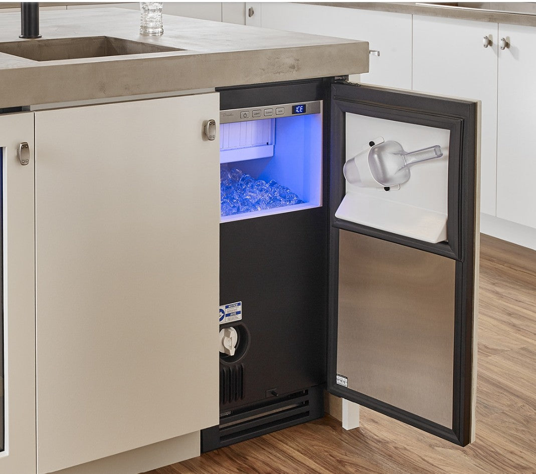 TRUE RESIDENTIAL TUI-15 15&quot; Ice Machine Overlay Panel