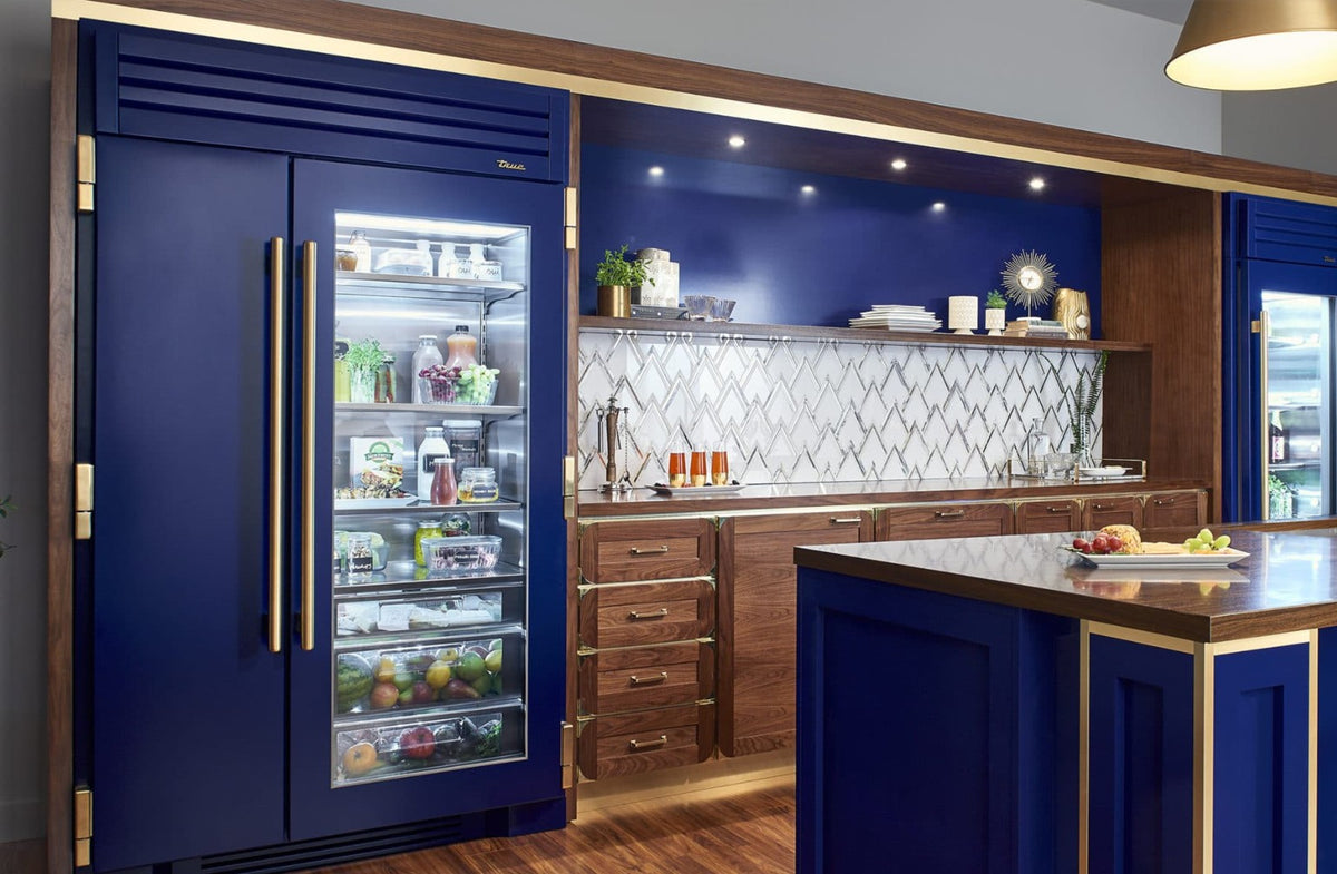 TRUE RESIDENTIAL TR-48SBS 48&quot; Side by Side Refigerator Stainless Glass
