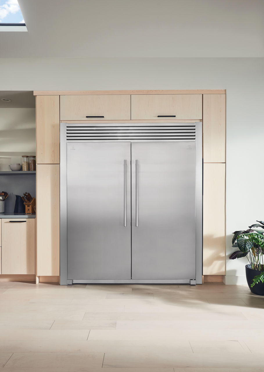 ELECTROLUX TRMKTSS2LV84 84&quot; Louvered Double Trim Kit