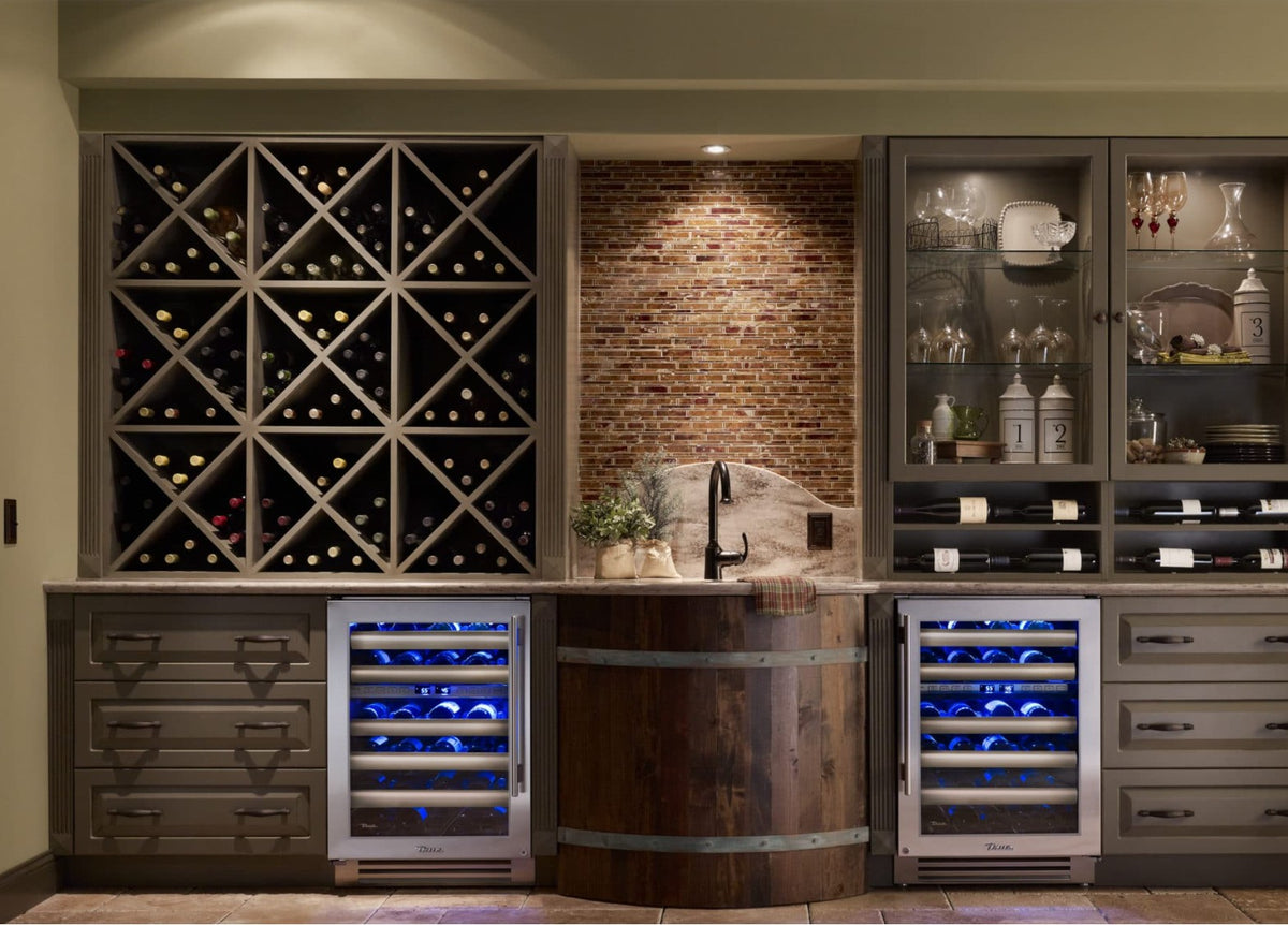 TRUE RESIDENTIAL TWC-24 24&quot; Undercounter Wine Cabinet