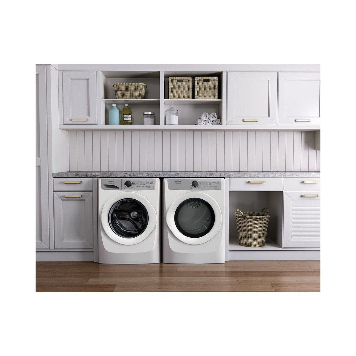 FRIGIDAIRE FWFX22D4EW Front Load Washer 4.3 Cu Ft