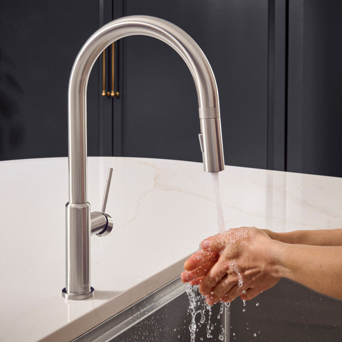 RUVATI RVF1237BN Vestia Single Handle Pull Down Kitchen Faucet Knurling Contemporary
