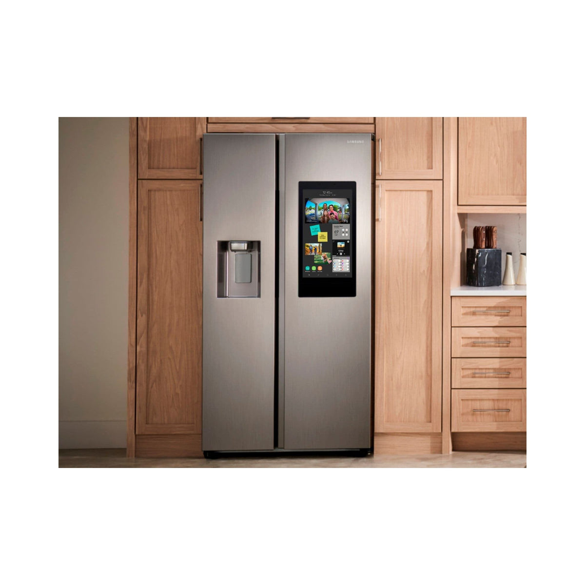 SAMSUNG RS22T5561SR 22 cu. ft. Counter Depth Side-by-Side Refrigerator with Touch Screen Family Hub™